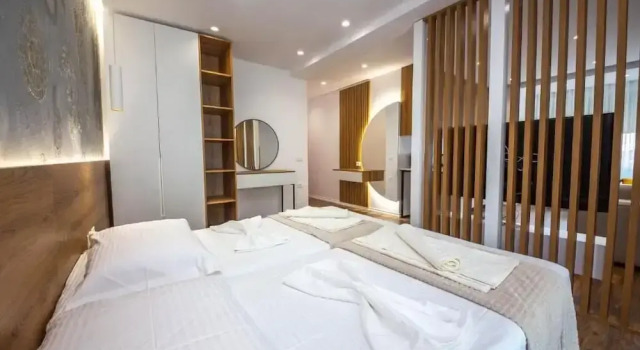 Downtown Boutique Studios, Забронировать Бутик-отель Тирана область Тирана, рядом с Skanderbeg Square