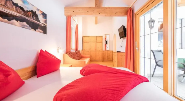 Семейный номер Standard с балконом Hotel Appartement Haus Gitschberg