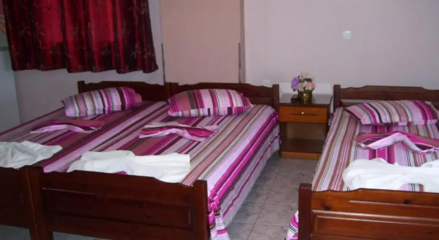 Verginia Studios, Book Hotel Hotels in Thessalia with Parking, Parking