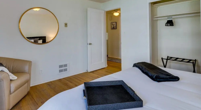 Downtown Kirkland Rental: Steps to Lake Washington, Забронировать Дом для отпуска Киркленд штат Вашингтон