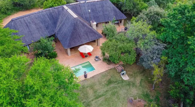Вилла 77 Zebula Golf Estate, Bela Bela