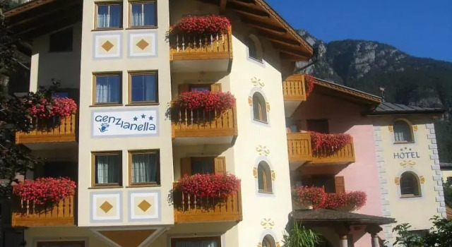 Hotel Genzianella, Забронировать Отель Дзиано-ди-Фьемме Кавалезе