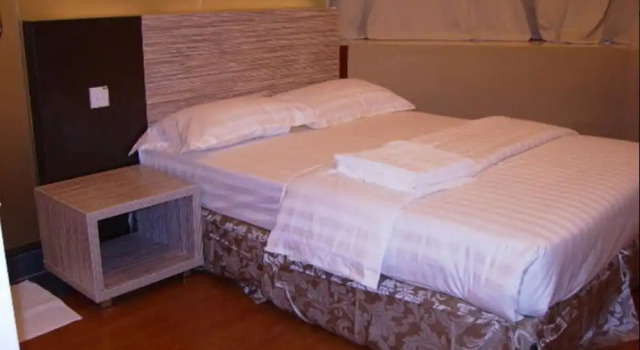 Люкс Beez Hotel Shamelin