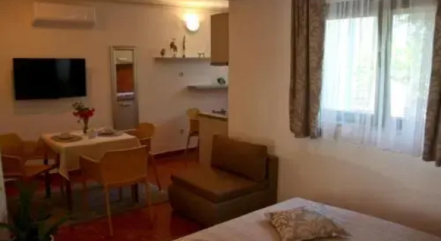 Apartman Ita, Varaa Huoneisto Hotellit Split-Dalmatia pysäköinnillä, Pysäköinti
