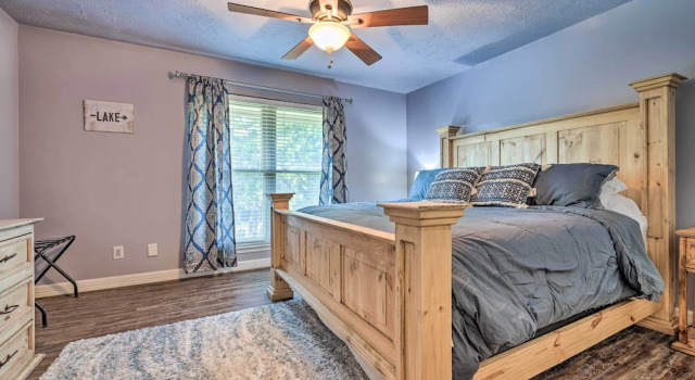 Коттедж Canyon Lake Home: Hill Country & Water Views!