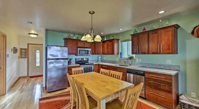Коттедж Sanderling Sea Cottages, Unit 9 With Ocean Views!