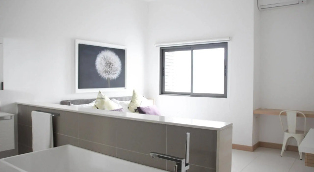 Latitude Luxury Seafront Apartments, Rezervovat Apartmán Rivière Noire Mauritius West Coast
