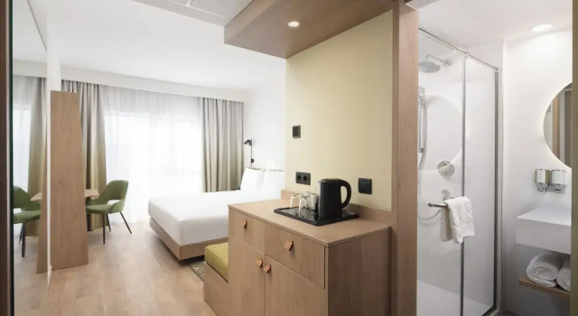 Семейный номер Standard Hampton by Hilton Targu Mures