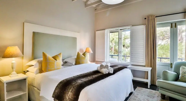 Двухместный номер Deluxe Hermanus Lodge on the Green - Solar Power