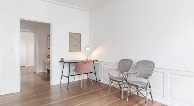 Large Apartment in Historic Centre, Забронировать Апартаменты/квартира Апартаменты Копенгагена, рядом с Памятник Гансу Христиану Андерсену, Апартаменты/квартира