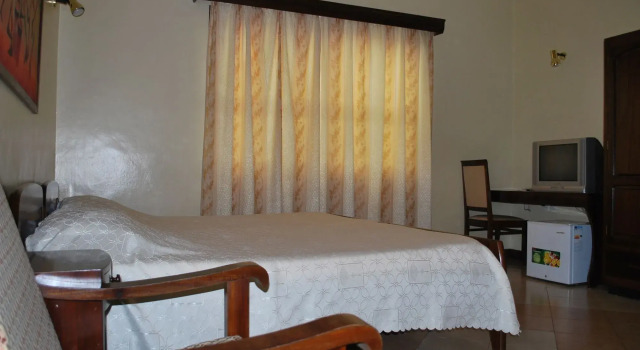 Parkview Inn, Reserva ahora Hotel Hoteles de 3 estrellas en Hai, 3*