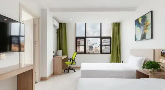 Семейный люкс Yuwan Holiday Hotel (Lingshui Haiyun Plaza)
