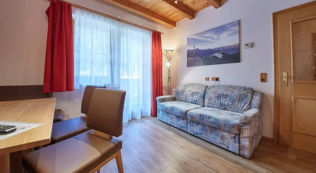 Appartements 4-You, Rezerwuj Apartament Hotele w Salzburg z parkingiem, Parking