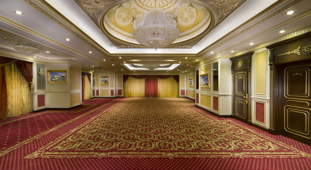 Royal Rose Hotel Abu Dhabi, Curio Collection by Hilton