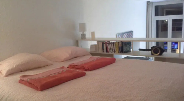 Appartement Pierre Scize sur la Saône, Rezerwuj Apartament Hotele w Rhône z parkingiem, Parking