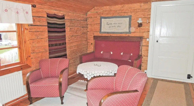 Beautiful Home in Alvesta With 3 Bedrooms, Book Hotel  