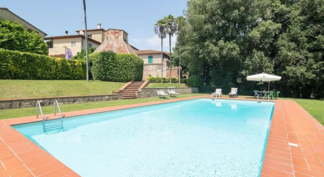 Villa Ott in Crespina, Boek Villa Crespina Toscane
