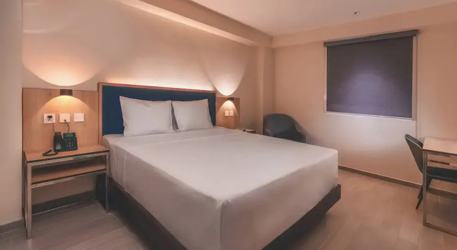 Lyz Business Hotel Piura