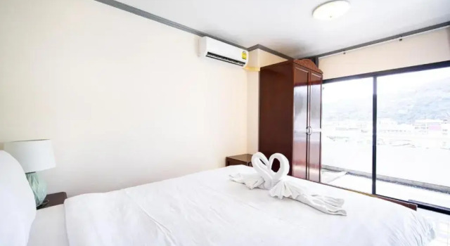 Апартаменты с видом на горы PATONG TOWER Royal Apartment