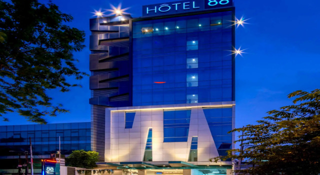 Hotel 88 Grogol by WH