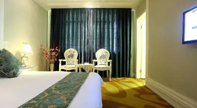 Люкс Deluxe Xinmanao Fashion Hotel