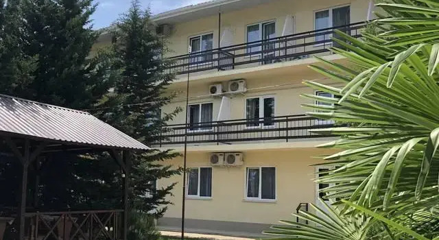 Изумруд, Забронировать Отель Отели Лазаревского с парковкой, Парковка