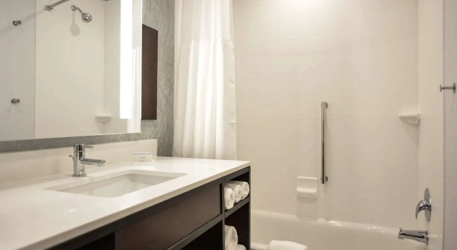 Номер Standard Hilton Garden Inn Louisville Mall Of St. Matthews