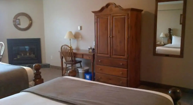 Четырёхместный номер Standard Seacliffe Inn