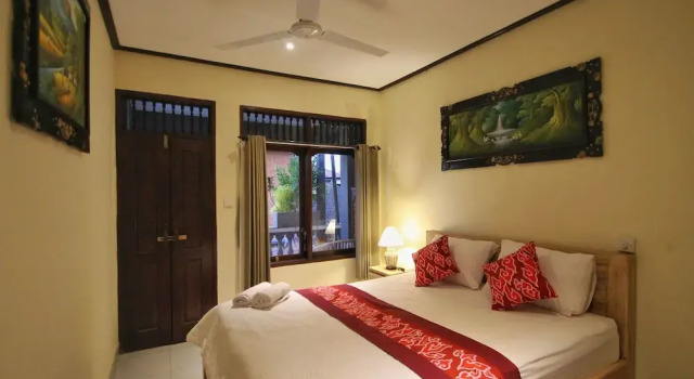 Happy Monkey Hostel