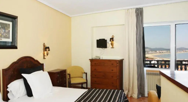 Standard Kahden hengen huone parvekkeella merinäköala Hotel Risco