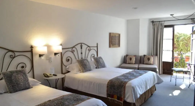 Полулюкс Hotel Casa Morena