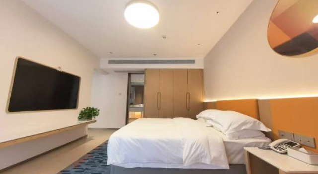 Люкс Business Fantawild Holiday Hotel