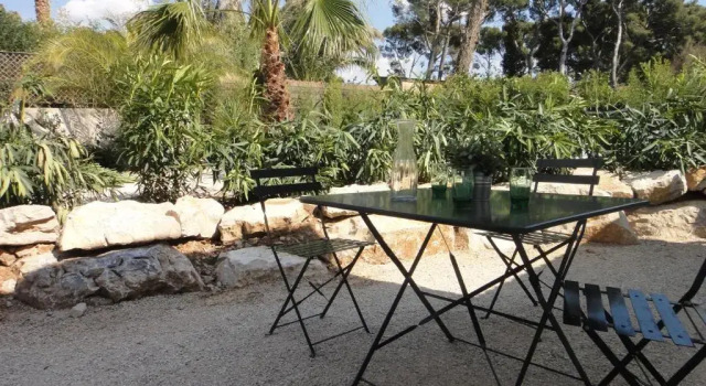 Апартаменты c 1 комнатой Home Cassis - Maison Les Calanques - Piscine chauffée à 30c