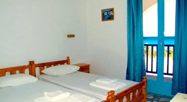 Finikas Hotel