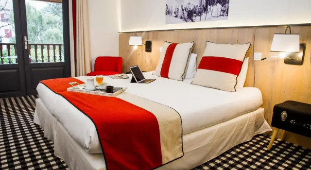 Двухместный номер Superior с видом на горы Hôtel Mir