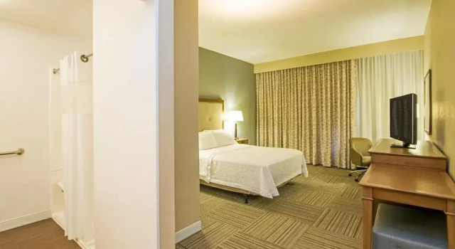 Двухместный номер Hampton Inn Philadelphia-Airport
