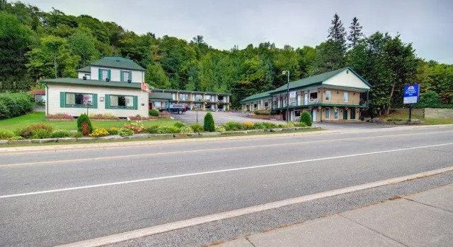 Люкс Knights Inn Huntsville