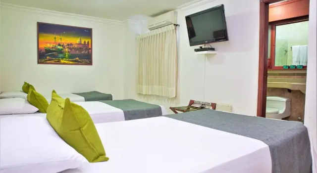 Номер Standard Hotel Charthon