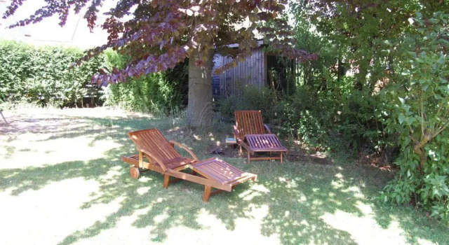 BnB-Regelsbach, Varaa Huoneisto Hotellit Baijeri pysäköinnillä, Pysäköinti