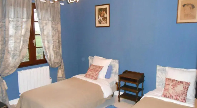Четырёхместный номер Standard B&B La Ferme des Bordes