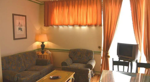 Villa Laguna Apartments
