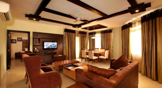 The Golden Suites & Spa, Book Resort Hotels in Goa with a Pool, Swimming Pool