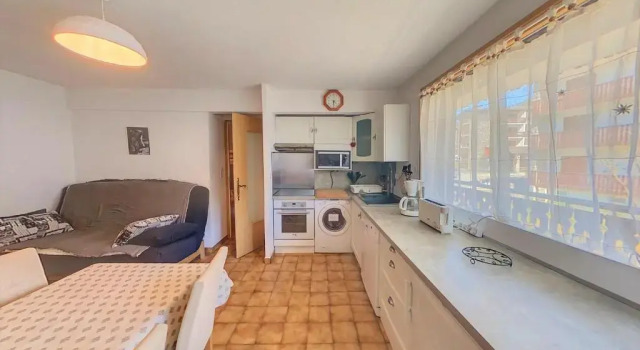 CA116 Studio 4 Pers centre des Carroz, Забронировать Отель Араш-ла-Фрас Гранд Массив, рядом с Горнолыжный подъемник Плен Соле