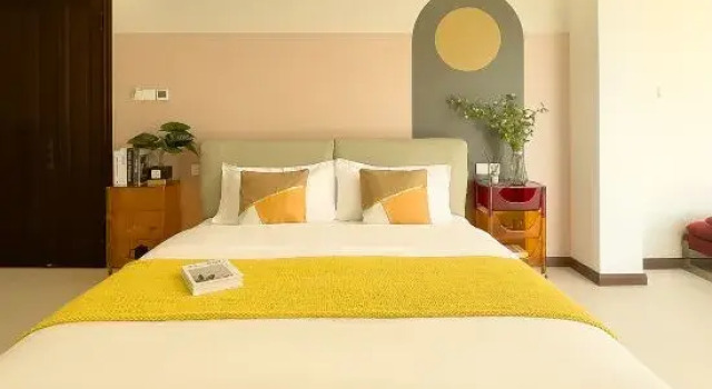 Кровать в общем номере Likuai Home International Style Boutique B&B