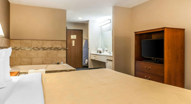 Двухместный номер Standard Quality Inn Lewisport