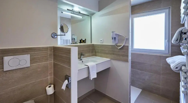 Двухместный номер Comfort с видом на сад Les Villas dArromanches, Teritoria