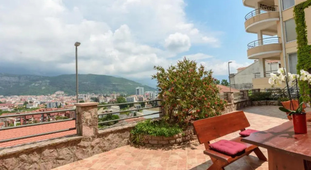 Апартаменты Contessa Apartments
