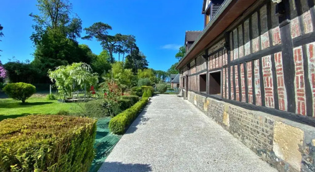 chambres et gites d'etretat, Book Hotel 4-stjernede hoteller i Upper Normandy, 4*