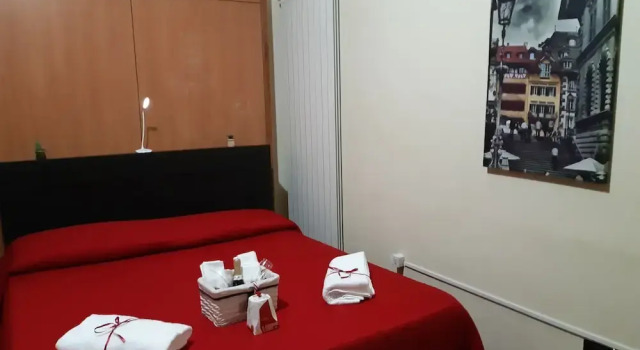 B&b A Casa Tua, Book Bed and Breakfast Hoteller i Salerno med parkering, Parkering