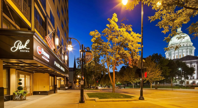 Двухместный номер Standard с красивым видом из окна Best Western Premier Park Hotel